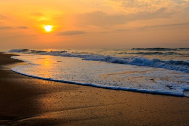 Cape Coast, Gana 'da bir sahil. Sabah...