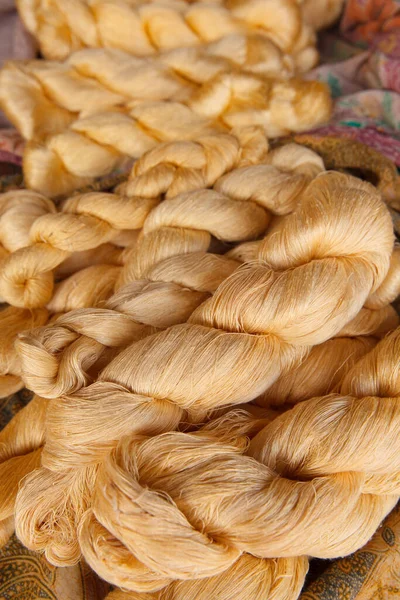 Bright Color Raw Silk Threads — Stock Photo, Image