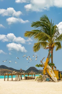 Antigua Island Karayipler