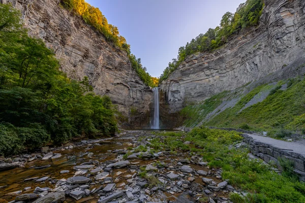 Taughannock Falls nella regione dei Finger Lakes, stato di New York . — Foto Stock