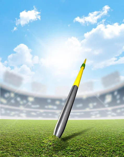 Javelin In stadion en groene grasmat — Stockfoto