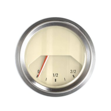 İzole edilmiş beyaz arkaplanda boş bir depoyu gösteren bir krom gaz göstergesi - 3 boyutlu görüntüleme