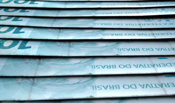 Billetes alineados de primer plano — Foto de Stock