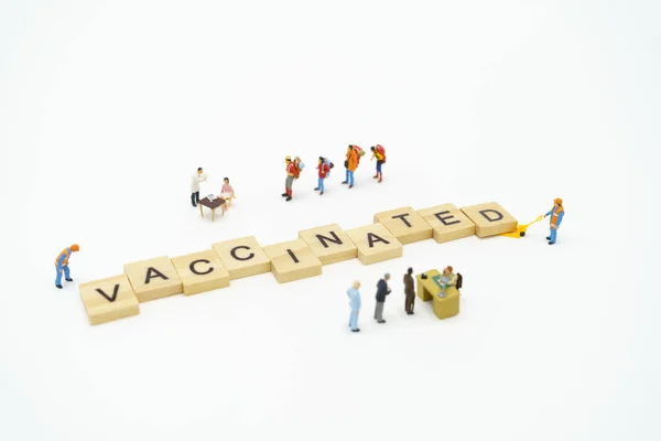 Gevaccineerde Miniatuur Mensen Arts Onderzoeker Vaccin Develo — Stockfoto