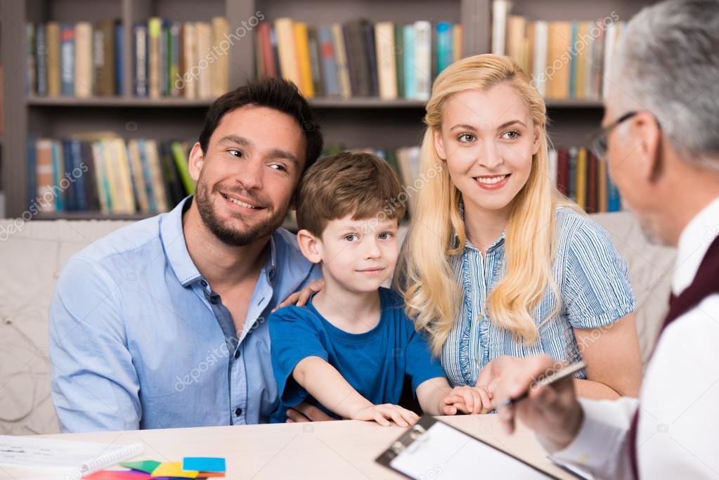 Знакомство С Родителями В Ролях