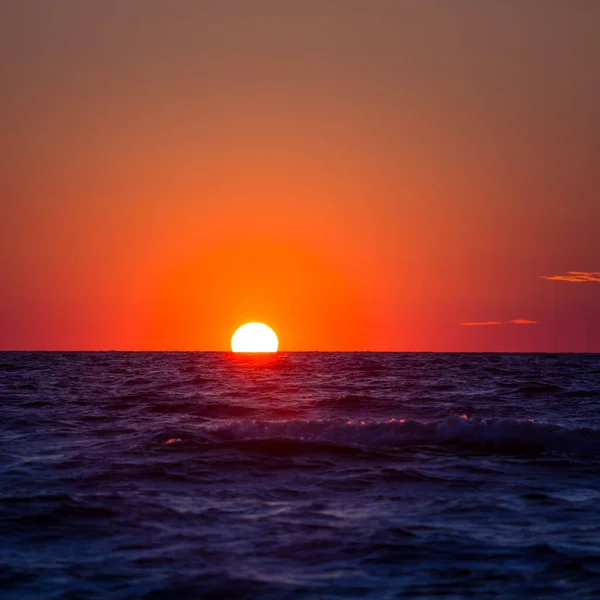 Una Hermosa Puesta Sol Playa Del Mar Báltico Paisajes Costeros — Foto de Stock