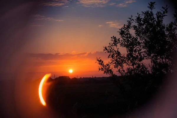 Eine Künstlerische Landschaft Mit Grellem Sonnenlicht Sommerliche Landschaft Nordeuropas — Stockfoto