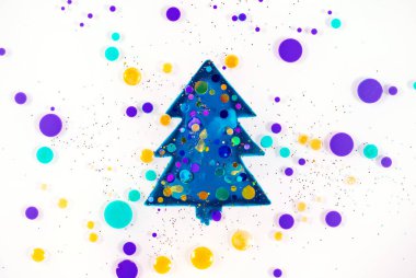 Sıvı sanat dokusu. Yeni yıl arkaplanını özetle. Akan baloncuklu sıvı akrilik çizimler. Arkaplan ya da poster için karışık boyalar. Noel ağacı. Pırıl pırıl renkler..
