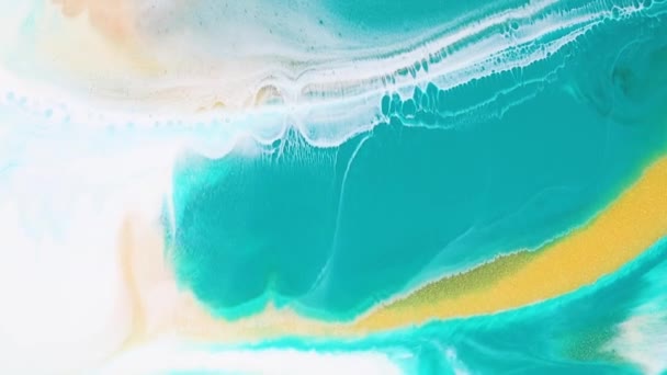 Fluid art drawing video, abstract acryl texture with flowing effect. Liquid paint mixing backdrop with splash and swirl. Detailed background motion with mint, golden and white overflowing colors. — Stock Video