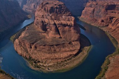 F8 'de 19 mm objektifle Horse Shoe Bend fotoğrafı çekildi.