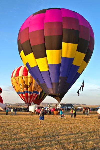 Pilotos Balão Tripulação Esperando Para Decolar Campeonato Balão Quente Dos — Fotografia de Stock