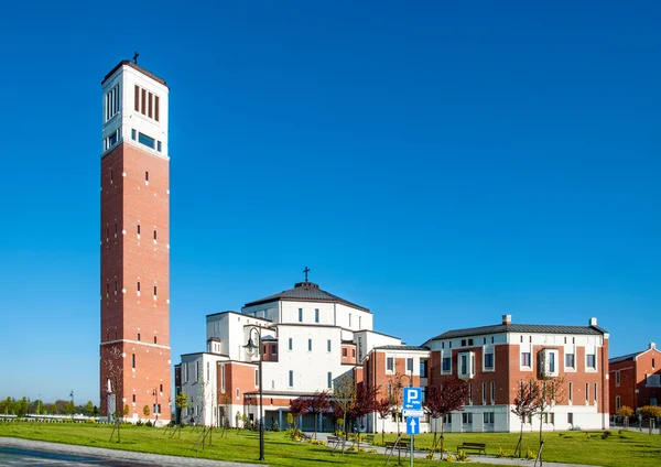 Santuario del Papa Juan Pablo II en Cracovia, Polonia — Foto de Stock