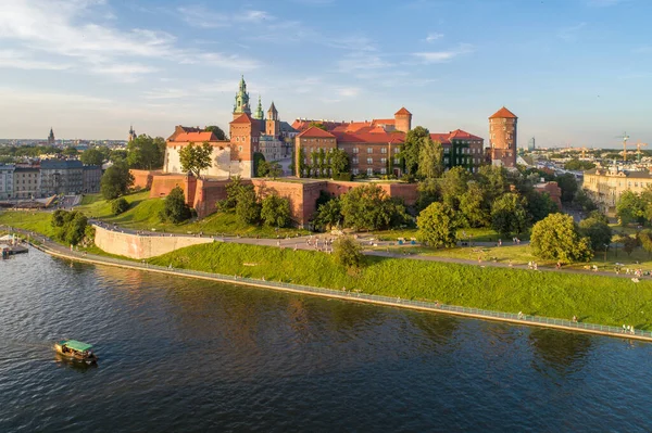 Královská Wawel Katedrála Hrad Krakově Polsko Letecký Pohled Při Západu — Stock fotografie