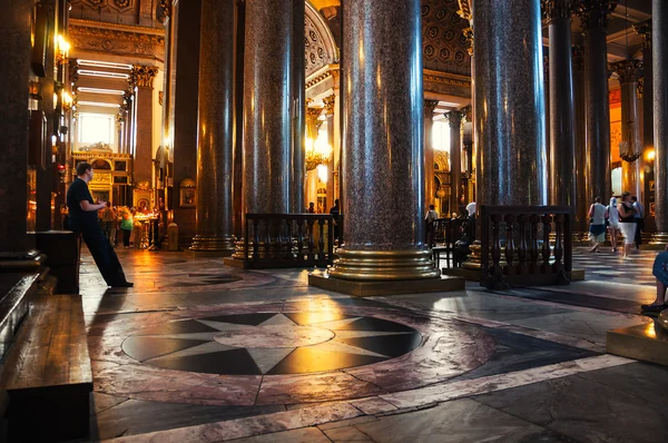 Dentro da Catedral de Kazan em São Petersburgo Imagens De Bancos De Imagens Sem Royalties