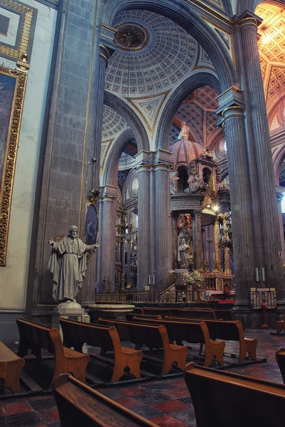 Интерьер собора — стоковое фото