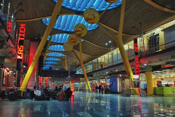 Aéroport de Madrid — Photo