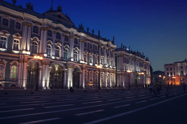 Winter Palace in Saint Peterburg — Stock Photo, Image