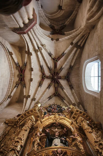 Interior de la Catedral de Burgos — Foto de Stock