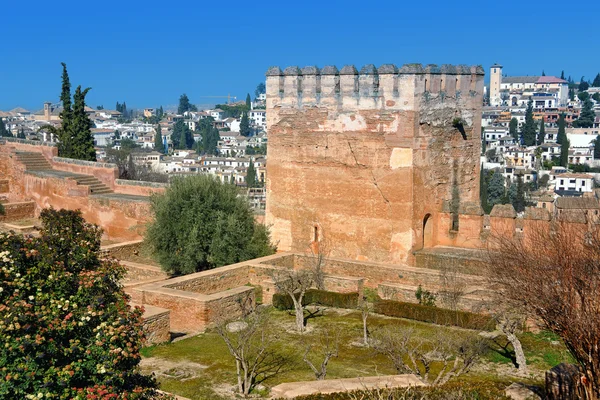 Torre do Palácio de Alhambra em Granada — Fotografia de Stock