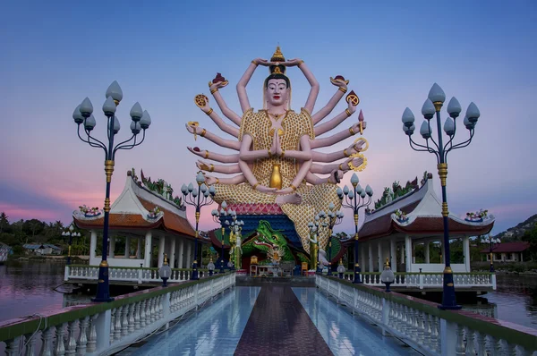 Buddhistischer Tempel in Thailand — Stockfoto