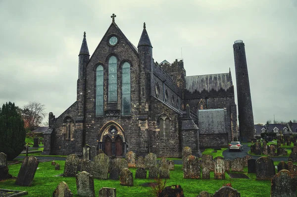 Kathedraal kerk van St Canices in Kilkenny — Stockfoto