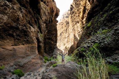 Delikanlı Masca Vadisi