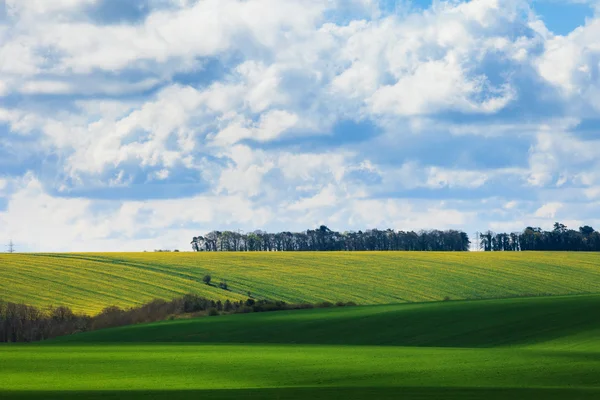 Beau paysage ensoleillé de Stonehenge Angleterre — Photo