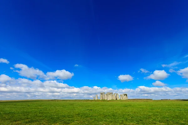 Beau paysage ensoleillé de Stonehenge Angleterre — Photo