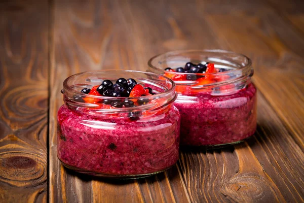 Homemade fruity chia yoghurt dessert — Stock Photo, Image