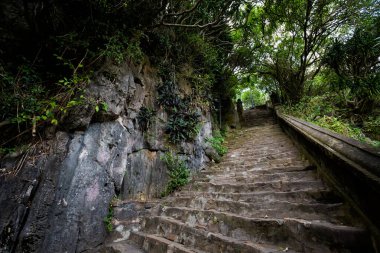 Mermer dağlardaki güzel kutsal su dağı, Danang, Vietnam.