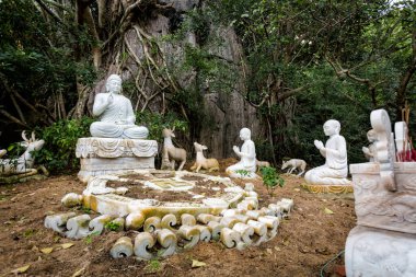 Mermer dağlardaki güzel kutsal su dağı, Danang, Vietnam.