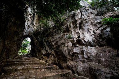 Mermer dağlardaki güzel kutsal su dağı, Danang, Vietnam.