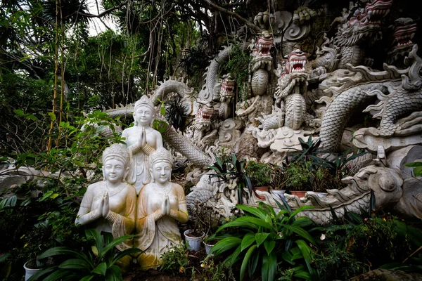 Mermer dağlardaki güzel kutsal su dağı, Danang, Vietnam.