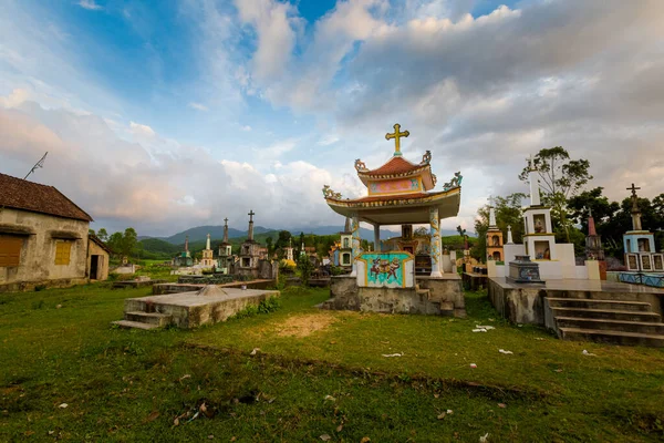 在越南的Phong Nha Bang国家公园 美丽的建筑与纪念碑的照片 东南亚的乡村风景 — 图库照片