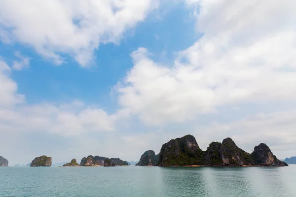 Beautiful Landscape Bai Long Bay Taken Cruise Quan Lan Island — Stock Photo, Image