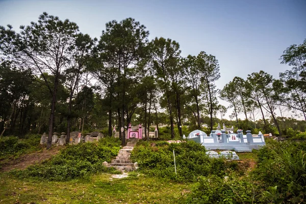 Beautiful Colorful Photo Princess Temple Surrounding Graveyards Hue Vietnam Popular — Stock Photo, Image