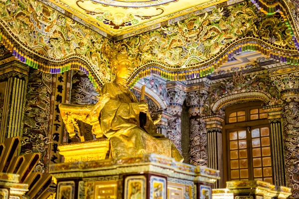 Hermosa Fotografía Arquitectura Del Mausoleo Emperador Khai Dinh Hue Vietnam —  Fotos de Stock