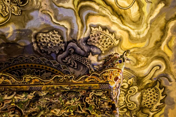 Hue Vietnam Daki Khai Dinh Mparatoru Mozolesinin Güzel Mimari Fotoğrafı — Stok fotoğraf