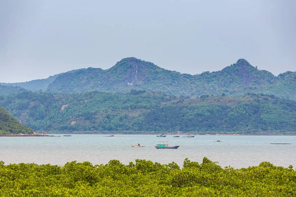 Beautiful Landscape Quan Lan Island Bai Long Bay Vietnam Seaside — Stok fotoğraf