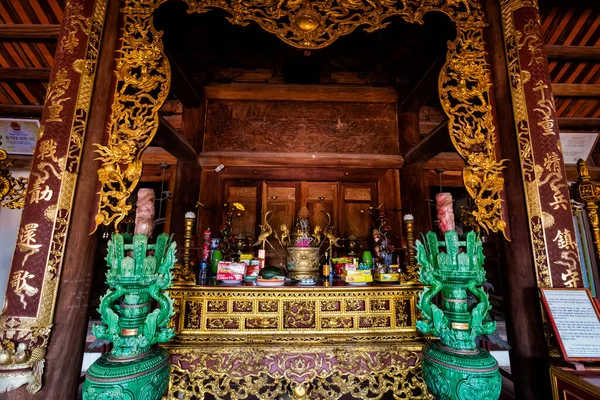 Dinh Pagoda Quan Lan Island Bai Long Bay Vietnam Photo — Stock fotografie