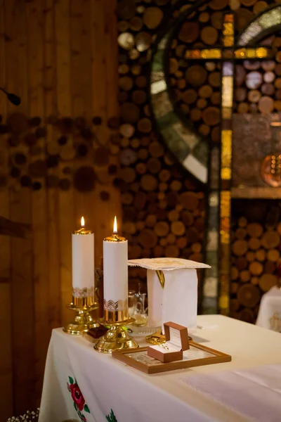 Hıristiyan Detayı Düğün Töreni Için Kilise Halk Dekorasyonu Romantik Çiçek — Stok fotoğraf