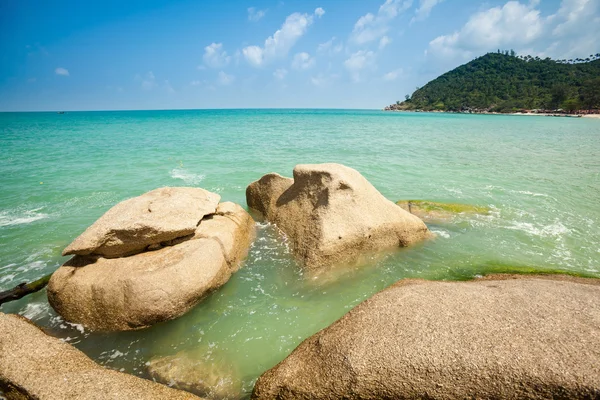 Plage de bouteilles sur Koh Phangan — Photo