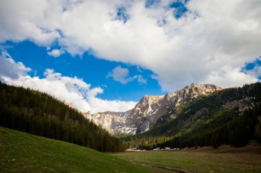 Güzel Tatry dağlar vadi peyzaj