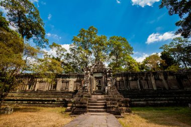 Baphuon Tapınağı Angkor Kamboçya'da