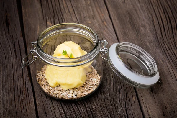 Gelato allo yogurt al mango fatto in casa naturale — Foto Stock