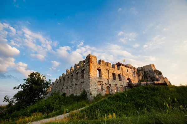 Gamla slottet Jura Krakowsko Czestochowska — Stockfoto