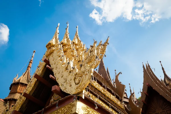 Buddismo thailandese tempio sangkhathan — Foto Stock