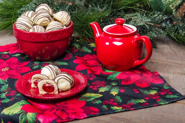 Festive holiday filled cookies and tea — Stock Photo, Image