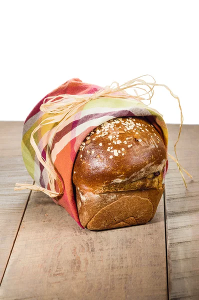 Loaf of fresh whole wheat bread — Stock Photo, Image