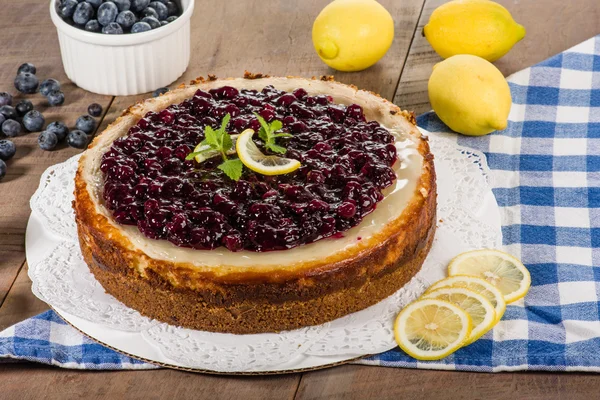 Baked blueberry lemon cheese cake — Stock Photo, Image